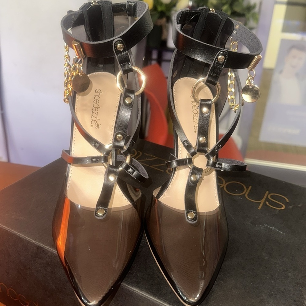 Shoedazzle - HINDLEY HEELED SANDAL - Picture 9 of 9
